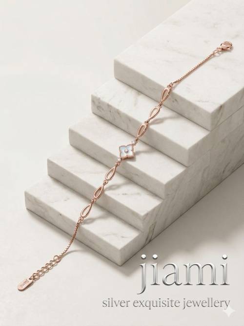 Luminous Clover Teardrop Bracelet
