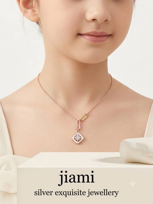 Ethereal Rhombus Pendant