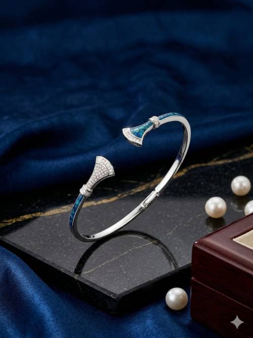 Azure Fan Elegance Bracelet