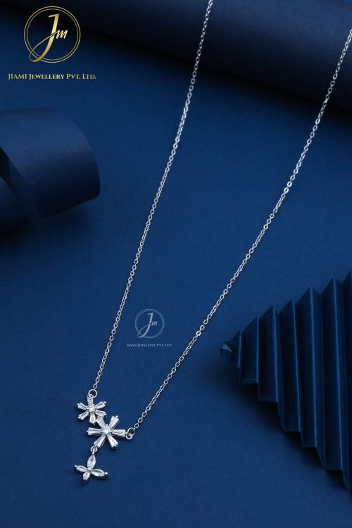 Aurora Cross Bloom Chain Set