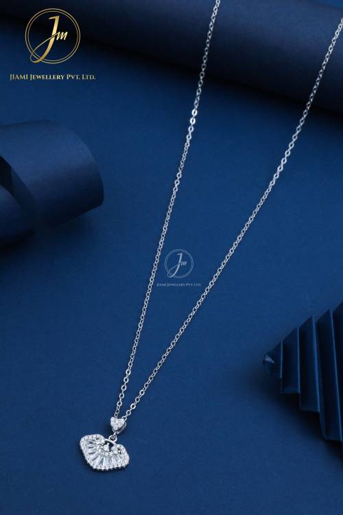 Eternal Heart Radiance Chain Set